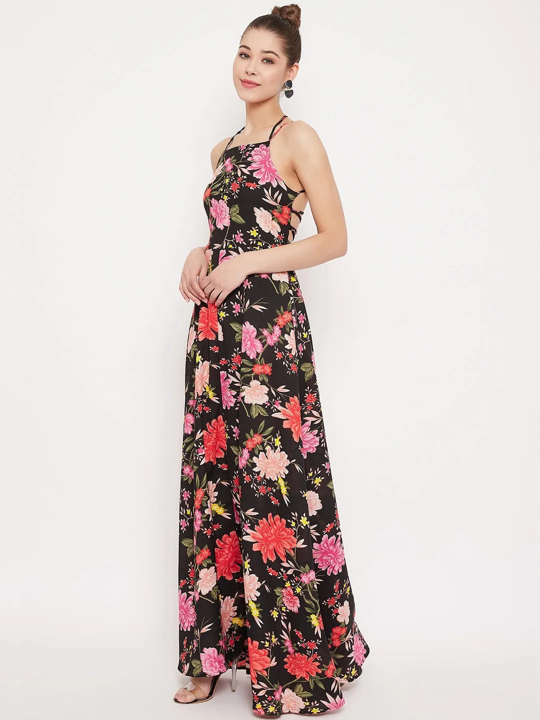 Berrylush Women Black Floral Printed Tie-Up Backless Maxi Dress