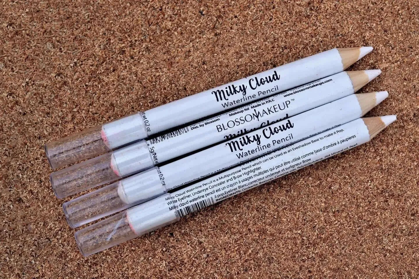 Blossom Milky Cloud Eyeliner