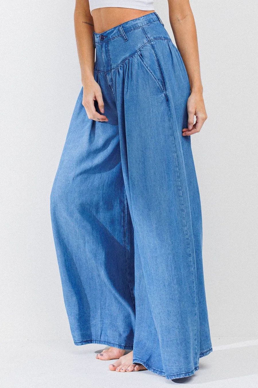 Chambray Wide Leg Jean