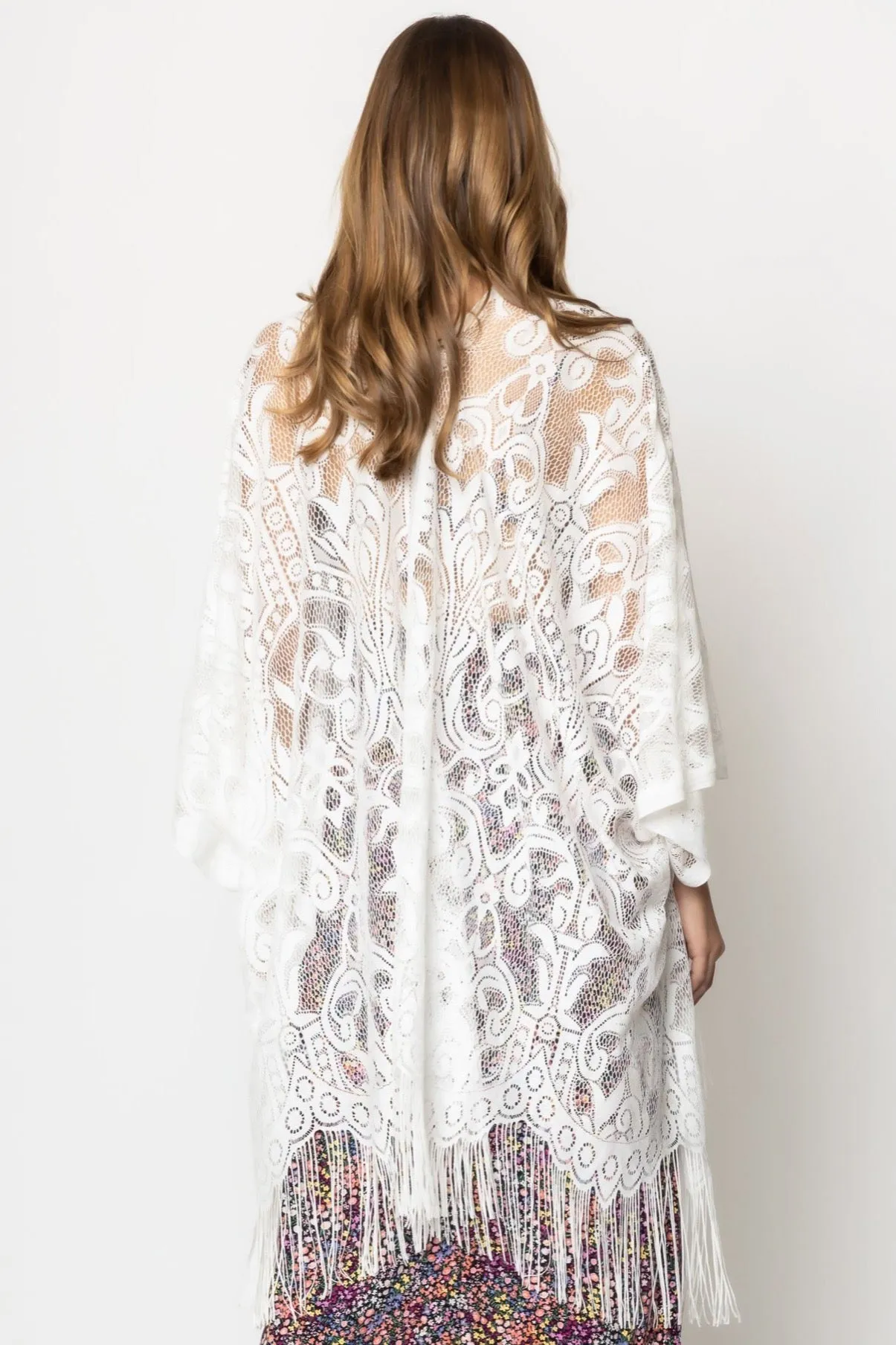 Elegant Lace Fringed Kimono