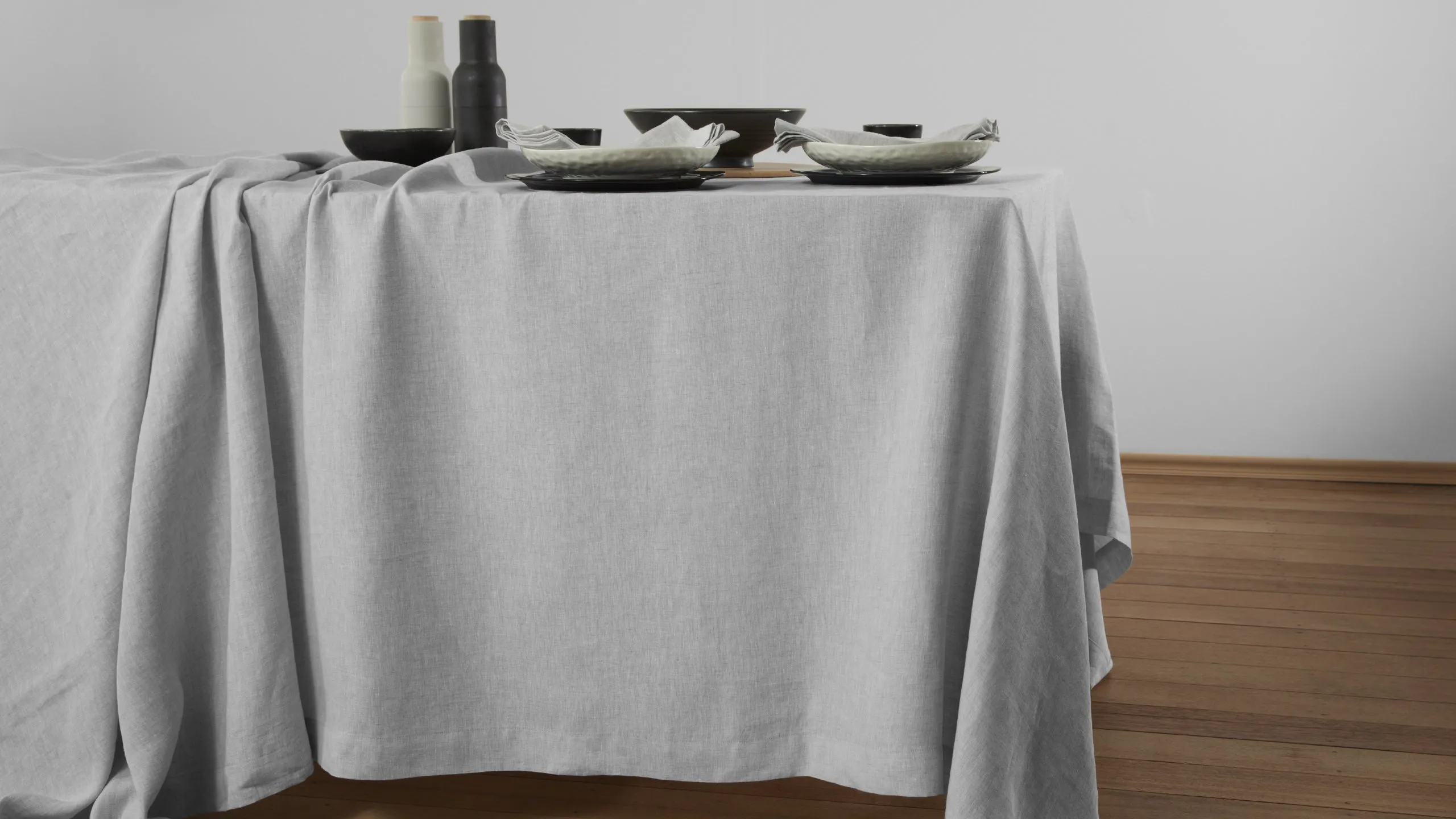 Loft Table Cloth