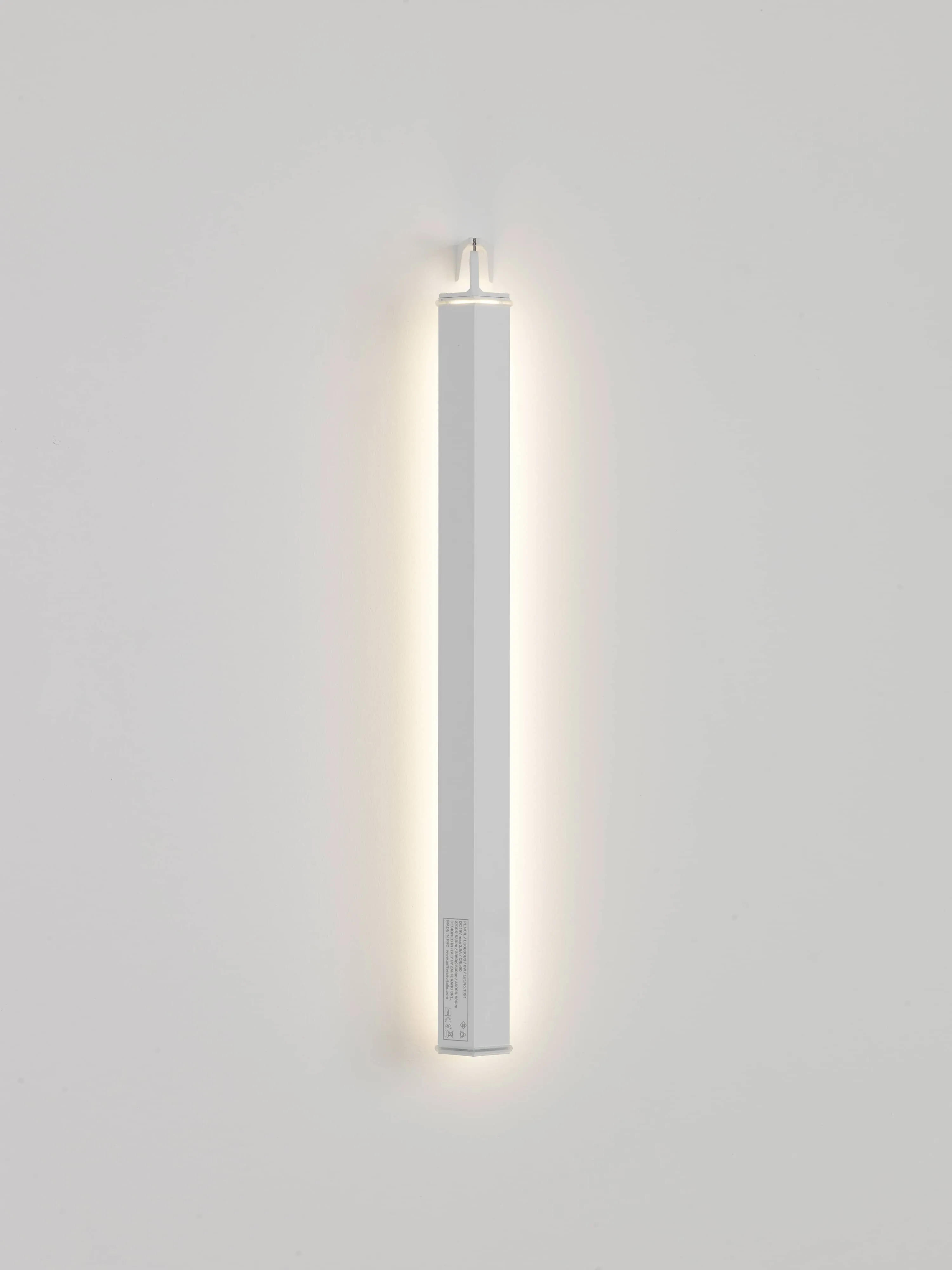 Pencil Light - Vertical Wall Mount